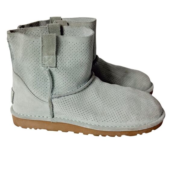 Ugg Classic Mini Perf Boots Womens 7 Aloe Vera Light Blue Unlined Suede Comfort - Picture 4 of 7